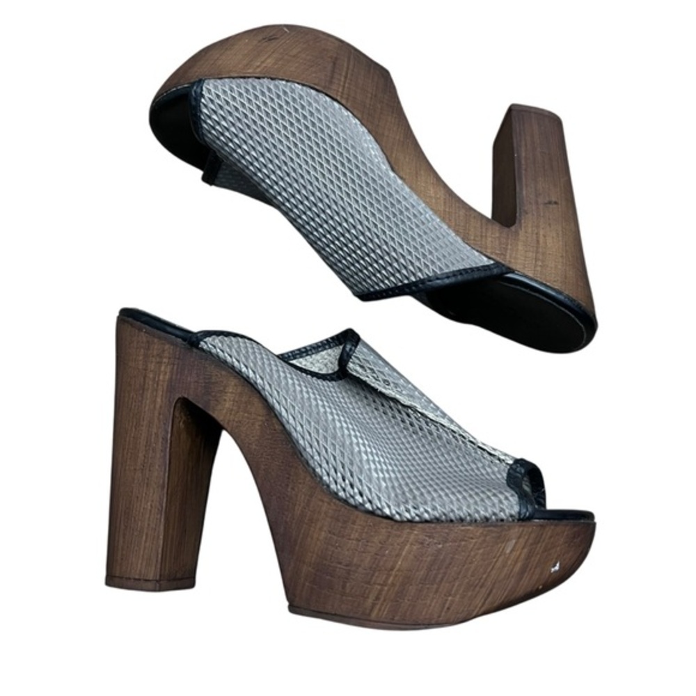 Charles David Women's Platform Heels in Gray and Brown Size 8